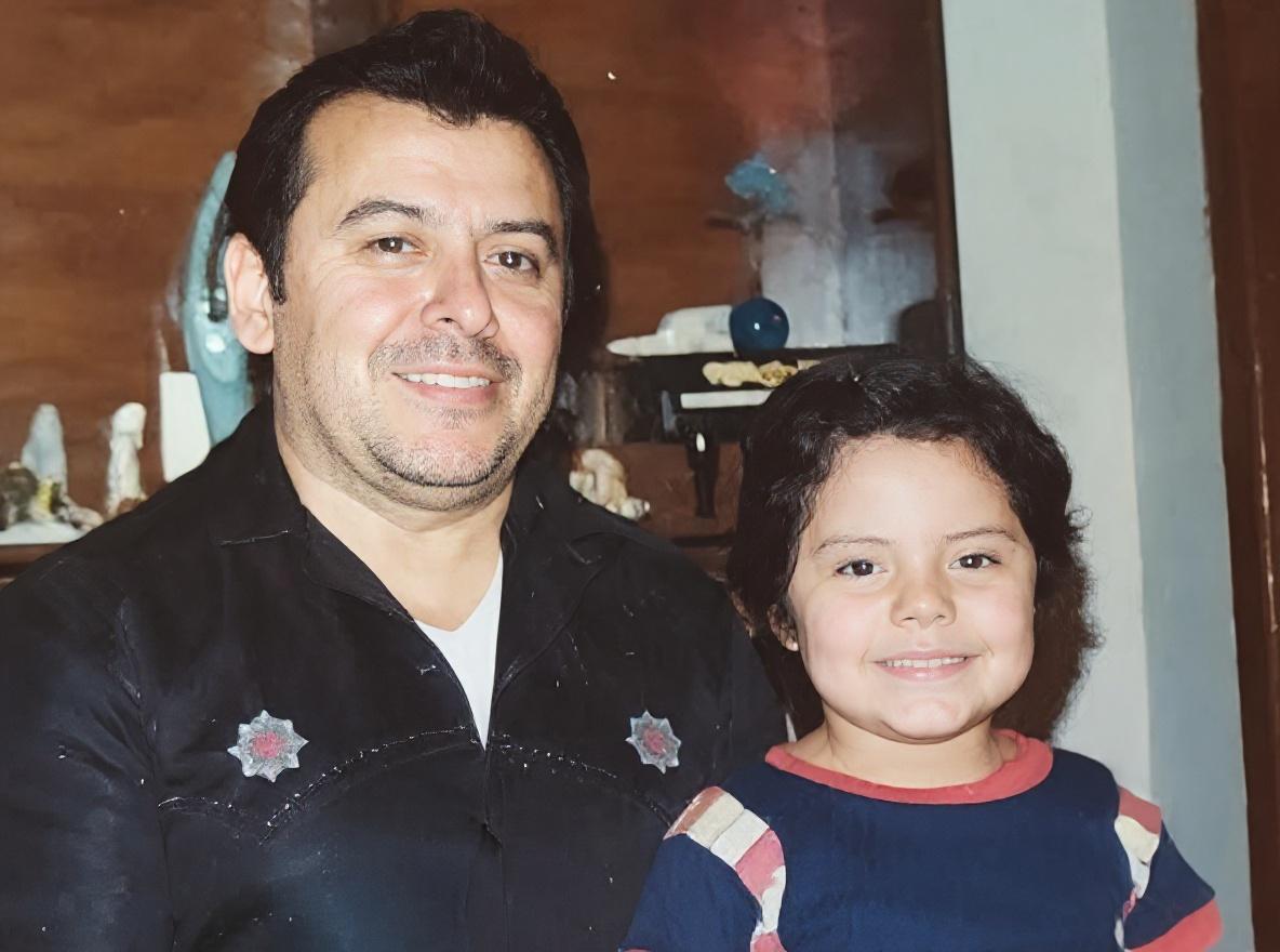 retrato-profesional-ultra-realista-de-alta-gama-de-peqe9xge7