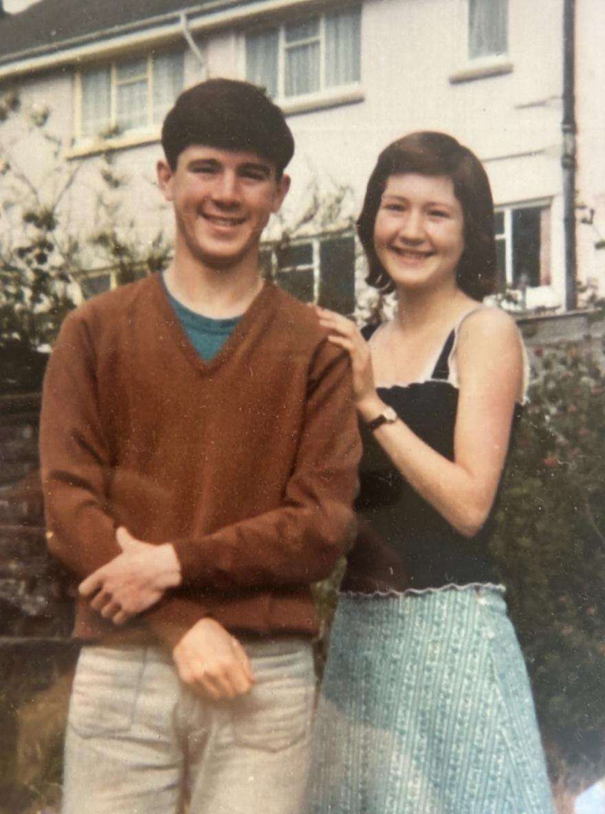 remove-photo-scratches-and-any-irregular-colours-mggwptfvmz