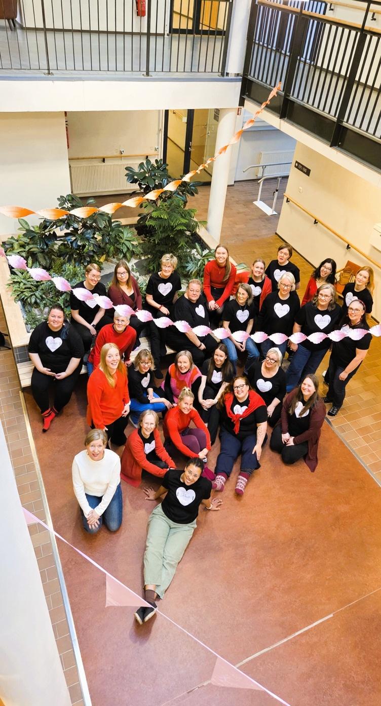 remove-the-black-rollator-from-behind-the-people-b8ltvmgbj0