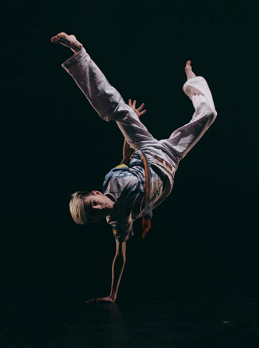 make-him-stone-dfknosbruh