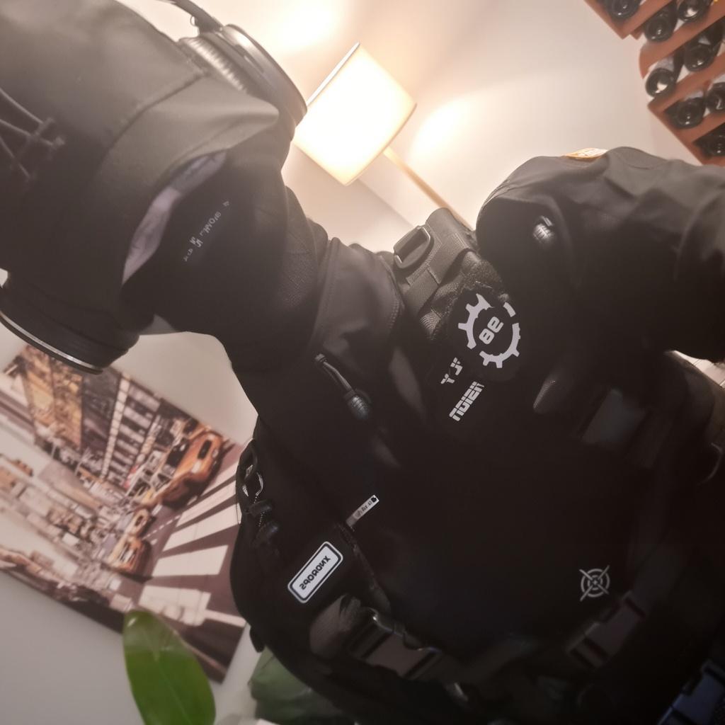 change-the-angle-and-make-the-lighting-more-xuxe57es4u-1