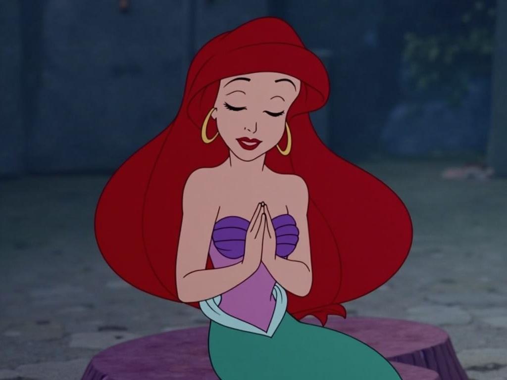 the-image-shows-an-animated-picture-of-ariel-from-0xl6dju4up-4